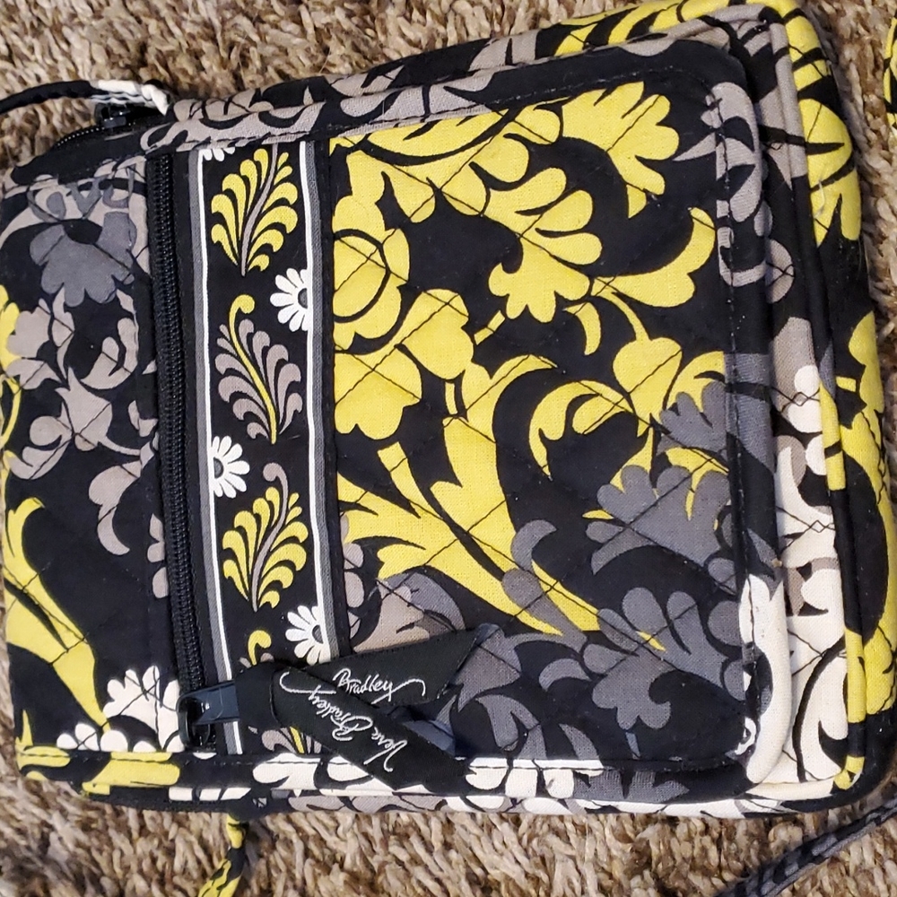 New Vera Bradley crossbody purse - Picture 2 of 7
